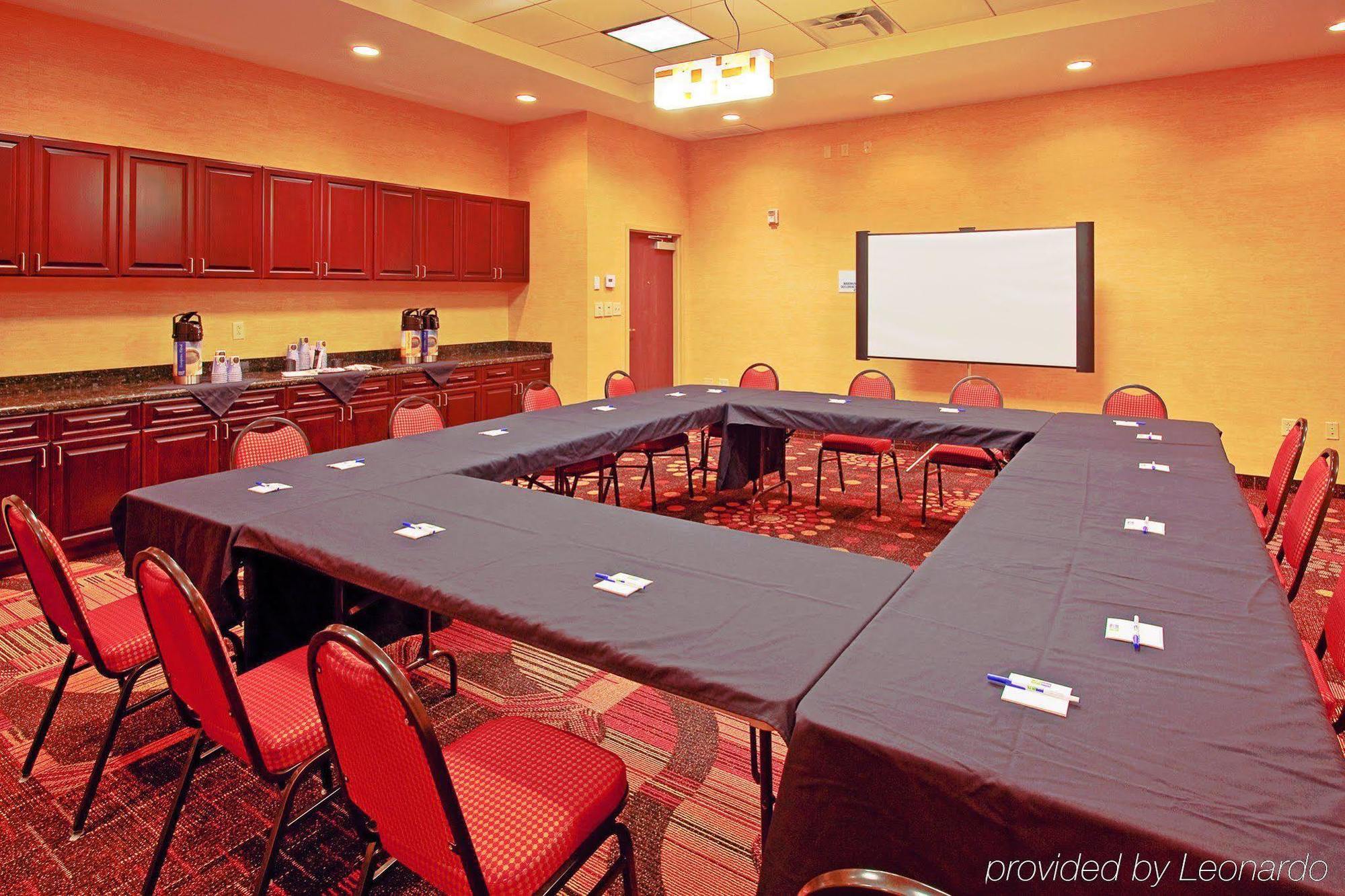 Holiday Express & Downtown By Ihg Chattanooga