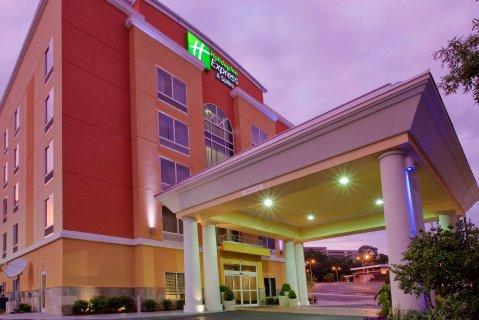 Express & Downtown By Ihg